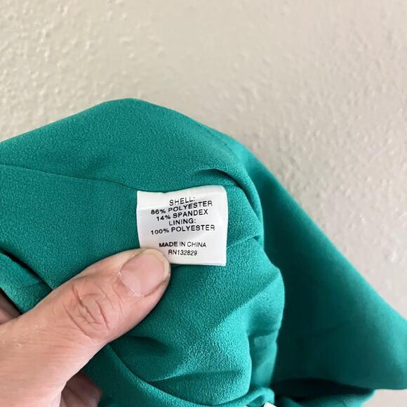 NEW Revolve x Lovers + Friends Evergreen Ruffled dress in Jewel Green - Picture 5 of 11